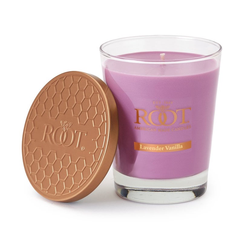 Root Candles شموع روت المعطرة شموع شمع العسل فيريغلاس مصنوعة يدويًا من مزيج شمع النحل، كبيرة، لافندر فانيلا - Image 1